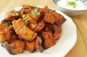 קוביות בטטה אפויות