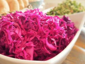 סלט כרוב אדום