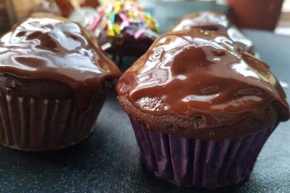 קאפקייקס שוקולד עם ציפוי גנאש