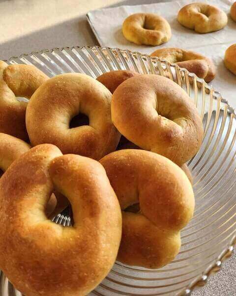 כעכעת עיראקי – בייגלה עיראקי עם חוויאג'